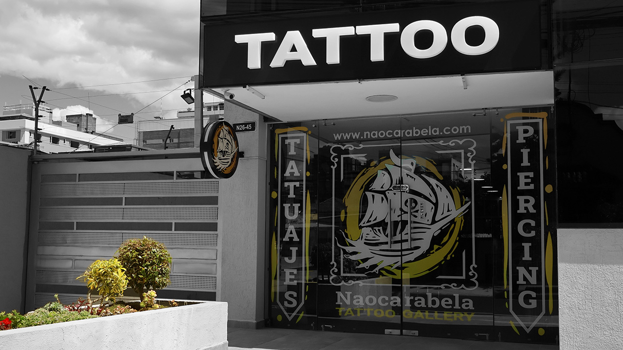 Estudio de tatuajes en Quito Naocarabela para escritorio